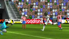 FIFA Manager 14 类似于 FIFA Manager 14