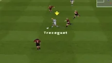 FIFA Soccer 2004 - 一款体育游戏类型的游戏