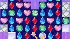 Sailor Moon Drops - 一款三消(Match-3)类型的游戏