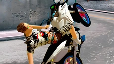Moto Bike Extra 类似于 Moto Bike Extra